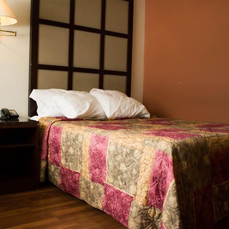 Motel La Siesta Saint-Lambert-Chambly Exteriér fotografie